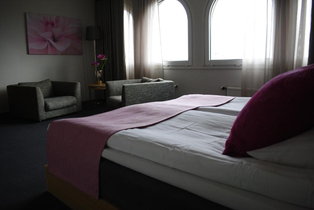 Kumla Hotel Eksteriør bilde